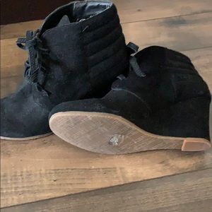 Dolce Vita Shoes - Dolce vita booties. Size 7.5 Dolce Vita Shoes - Dolce vita booties. Size 7.5